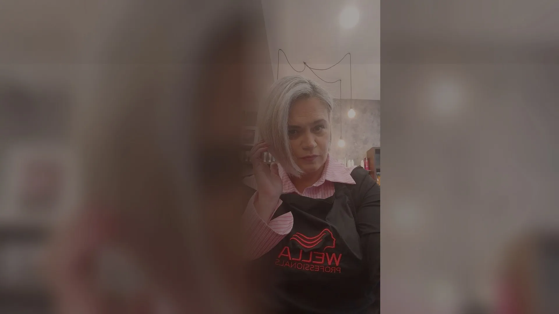 Irmana im Salon